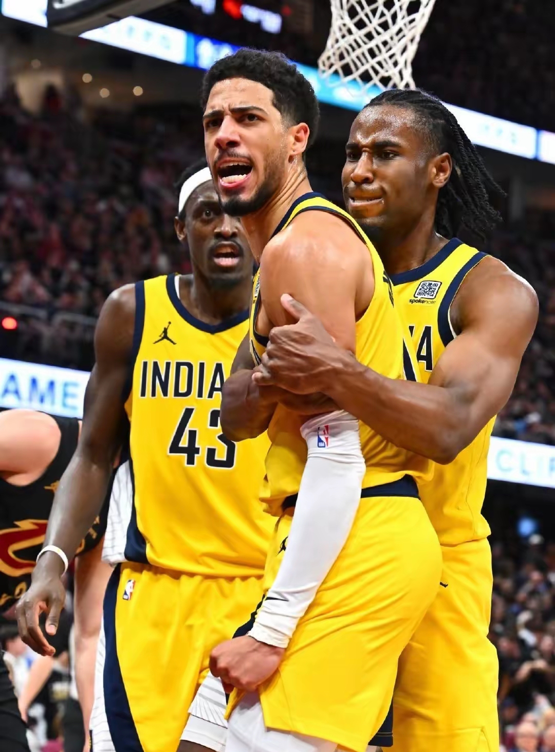 刚刚！西亚卡姆关键节点关键助攻今晚夏洛特黄蜂调整名单以备亚冠，瓦伦西亚围绕法国杯遗憾出局的简单介绍